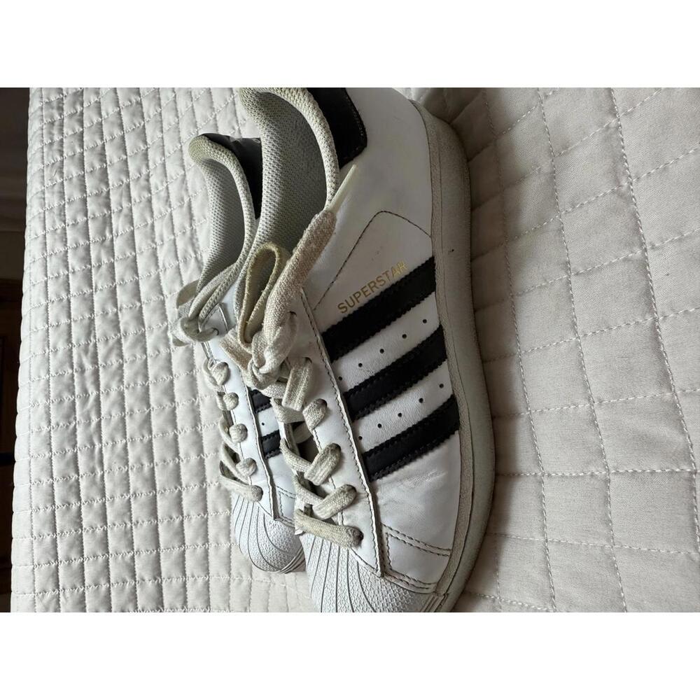 Adidas Superstar Shoes womens Size‎ 5 Classic Shell Toe  Sneakers 2016
